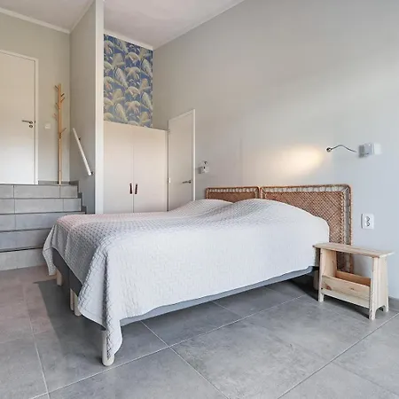 Super Deluxe 6p - Omringd Door - 27 Ouddorp