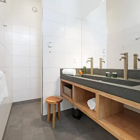 Super Deluxe 6p - Omringd Door - 27 Villa *