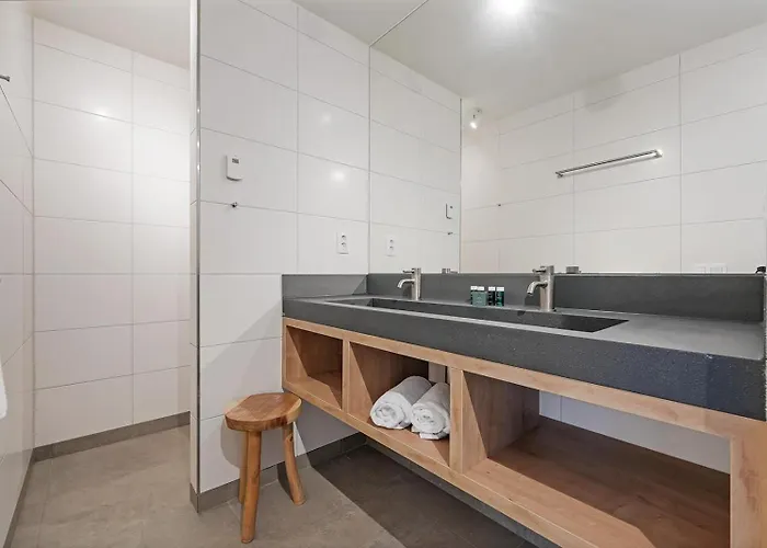 Villa Super Deluxe 6p - Omringd Door - 27