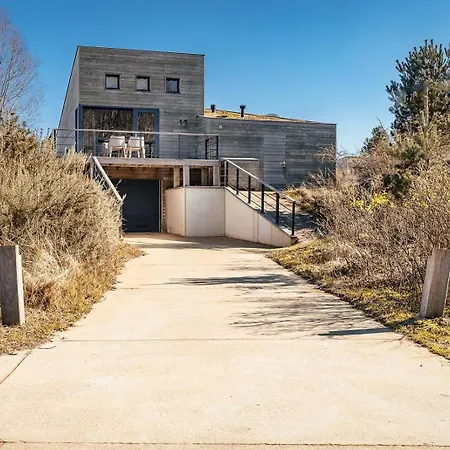 Super Deluxe 6p - Omringd Door - 27 * Ouddorp