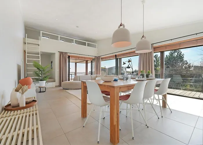 Super Deluxe 6p - Omringd Door - 27 Willa *