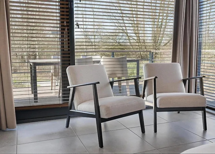 Super Deluxe 6p - Omringd Door - 27 Ouddorp